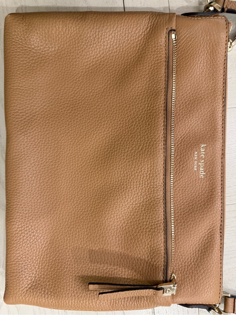 kate spade Tan Pebbled Leather Wristlet Clutch with Gold Hardware